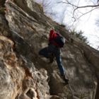 Tipp: Hier auch ruhig die Felsverankerungen als Tritte benutzen. Alles ist erlaubt ;-) Tipp: Hier auch ruhig die Felsverankerungen als Tritte benutzen. Alles ist erlaubt ;-)