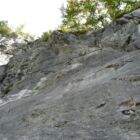 Blick nach oben zur ausgesetzten Querung Blick nach oben zur ausgesetzten Querung